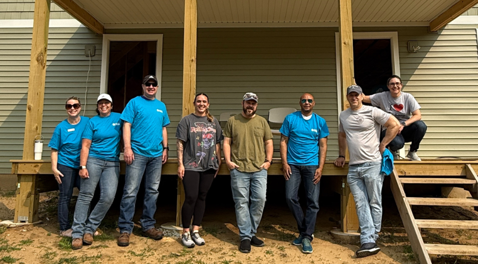 JCP&L employees build H4H home