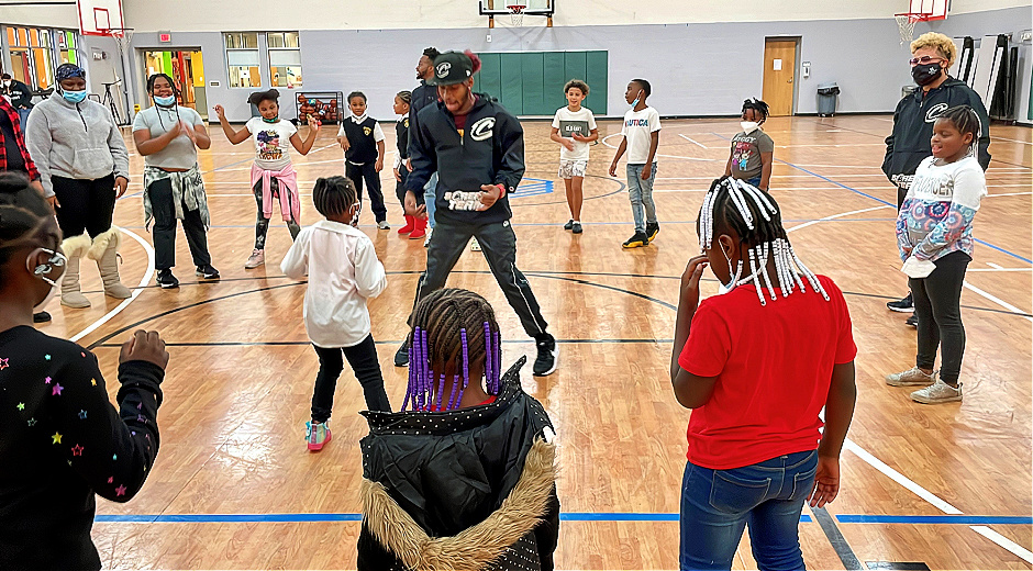 FirstEnergy, Cleveland Indians Team Up to Provide 200 Book Packs to Boys &  Girls Clubs of Northeast Ohio