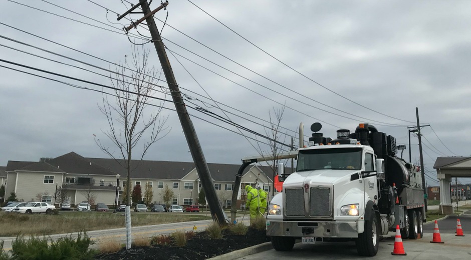 FirstEnergy crews repair wires after storm